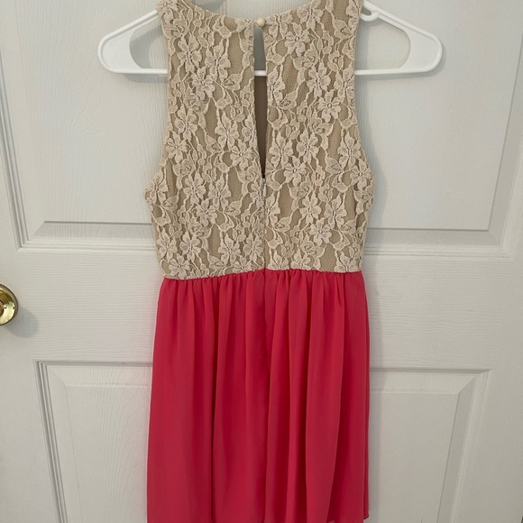 Xtraordinary Dress - Picture 2 of 3